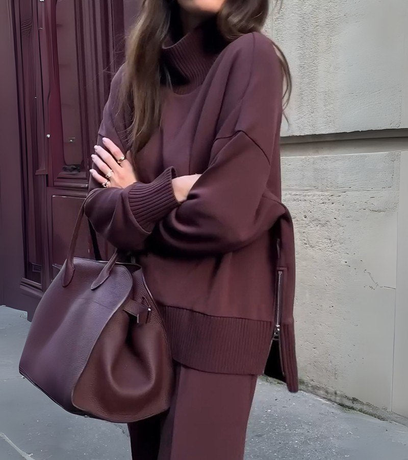 Elaina™ | Modern High-Neck Set